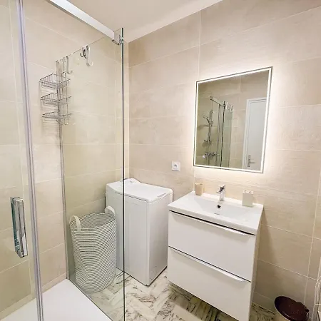 T2 En Rez-de-jardin A Portissol - Proche Centre *