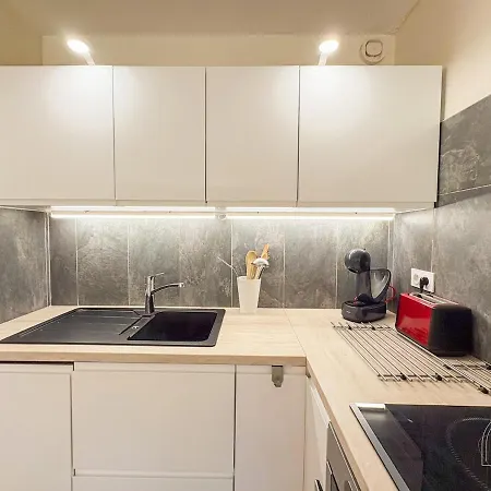 Apartment T2 En Rez-de-jardin A Portissol - Proche Centre *