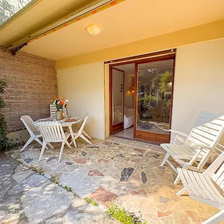 T2 En Rez-de-jardin A Portissol - Proche Centre * Sanary-sur-Mer